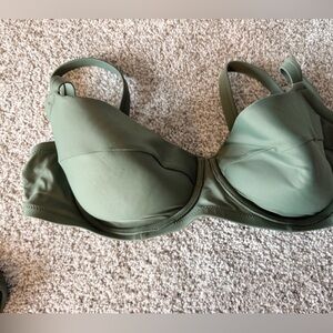 Women’s Molded Underwire swim in olive  Green